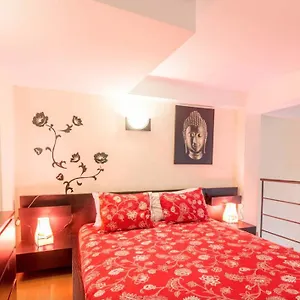Amazing Center Apartment